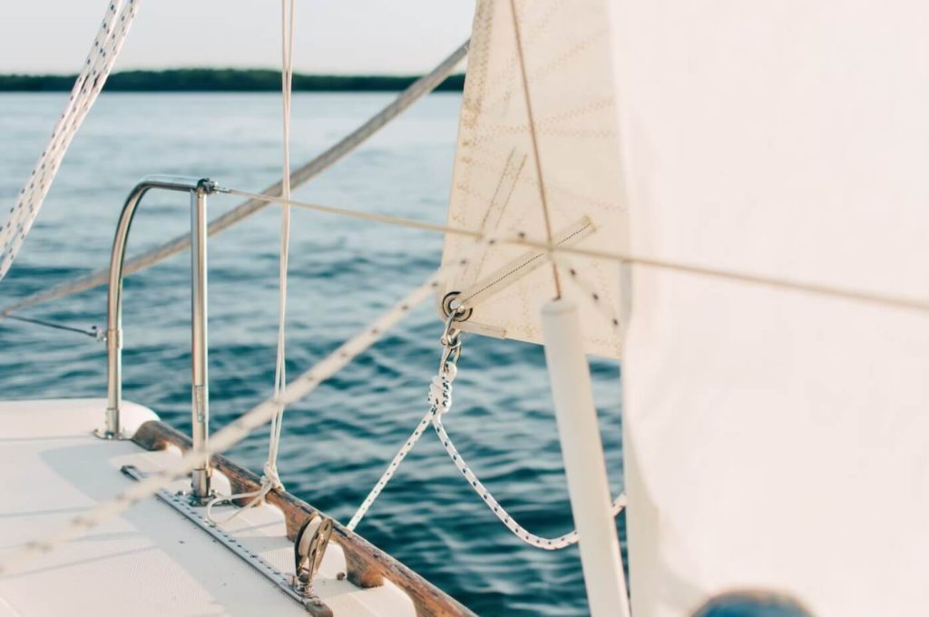 professional boat maintenance