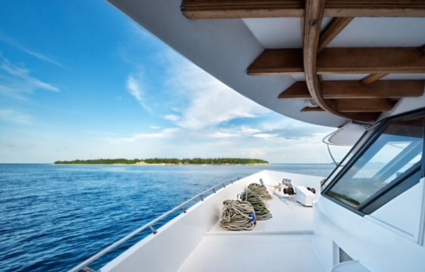 Boat repair service in Sarasota